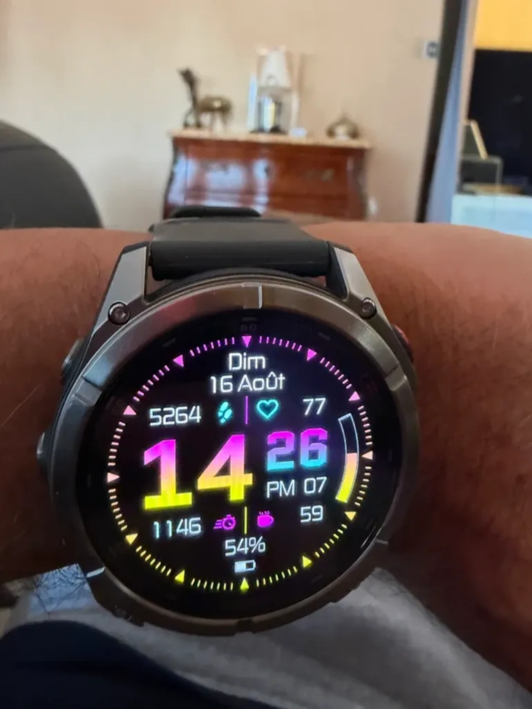 Garmin Fenix 8 Pro bike d'occasion — image 3 sur 10