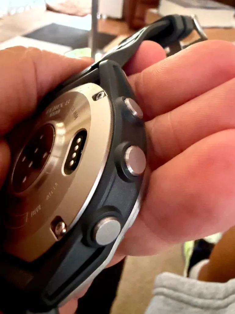 Garmin Fenix 8 Pro bike d'occasion — image 8 sur 10