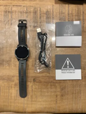 Used Garmin Vivoactive 4 2021 bike — image 1 of 3