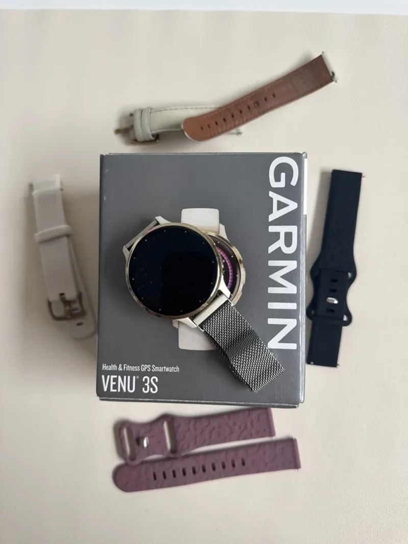 Used Garmin Venu 3s Electronics