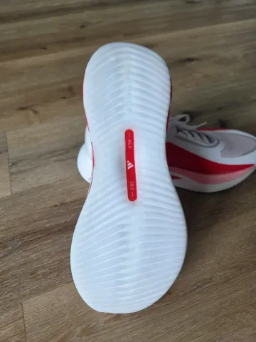 Tweedehands Adidas Hyperboost Edge bike — afbeelding 3 van 5