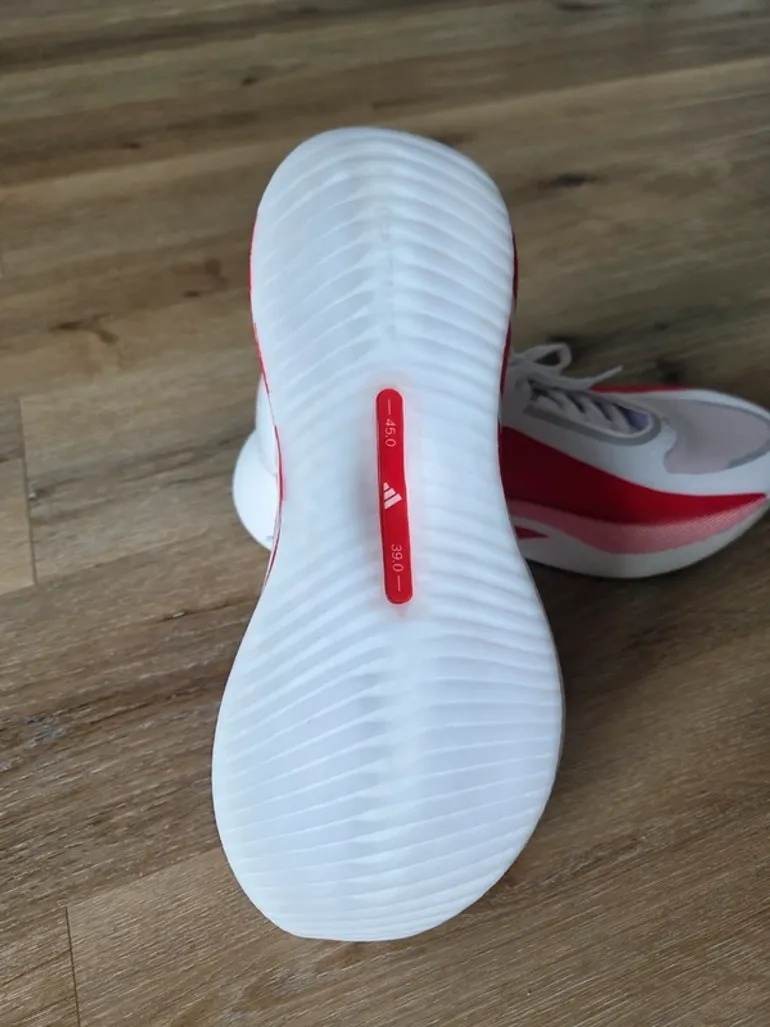 Tweedehands Adidas Hyperboost Edge bike — afbeelding 3 van 5