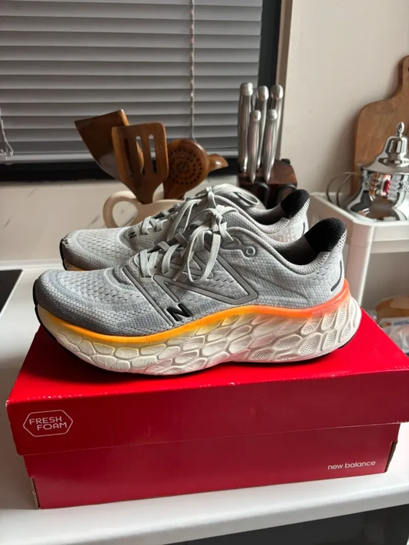 Gebrauchtes New Balance Fresh Foam X More V4 Running Shoes