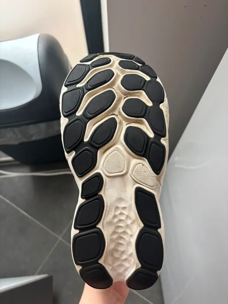 Gebrauchtes New Balance Fresh Foam X More V4 bike — Bild 3 von 10