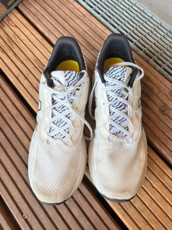 Used New Balance Lerato bike — image 2 of 5