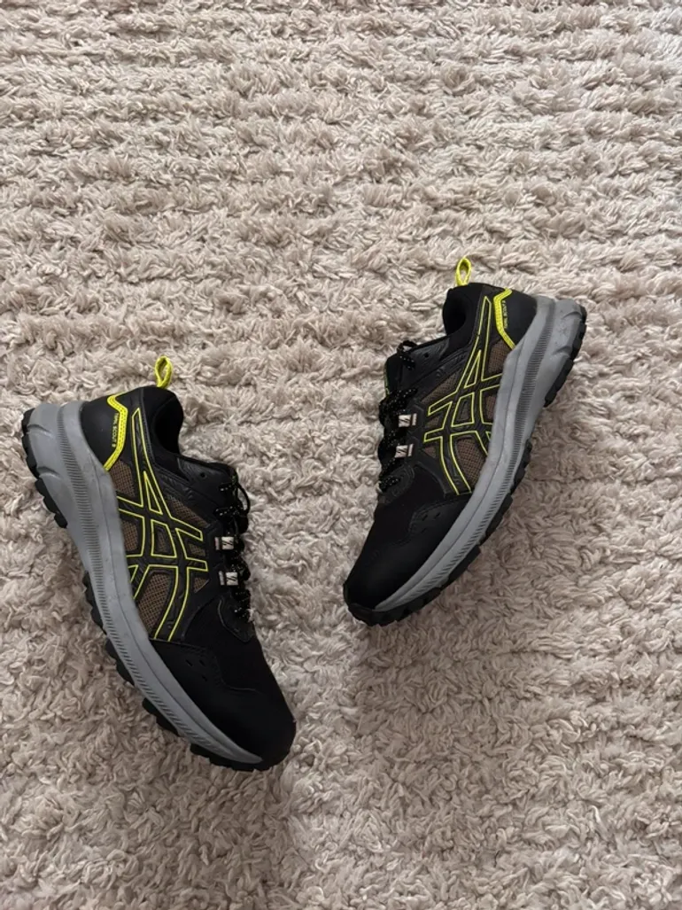 Käytetty Asics Running Shoes bike — kuva 2 / 5