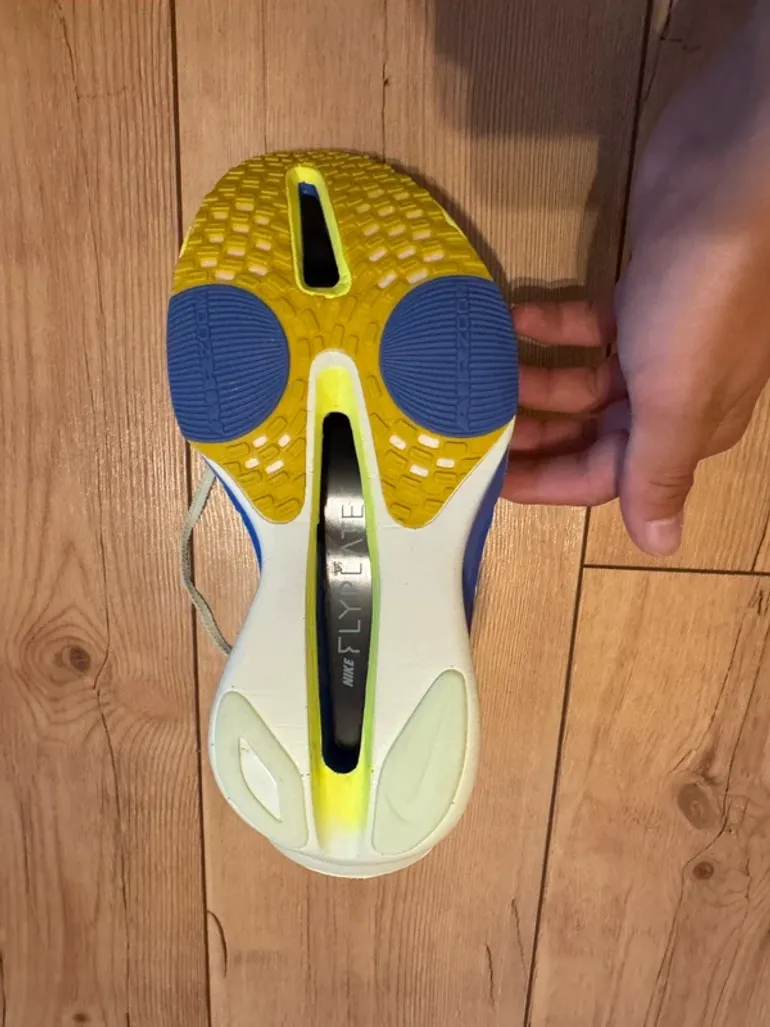 Used Nike Alphafly Next% 3 bike — image 4 of 9