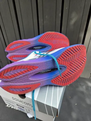 Gebrauchtes Saucony Endorphin Pro 4 Running Shoes