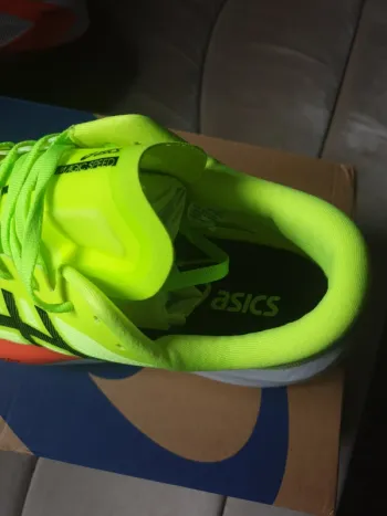 Used Asics Magic Speed 4 bike — image 2 of 5