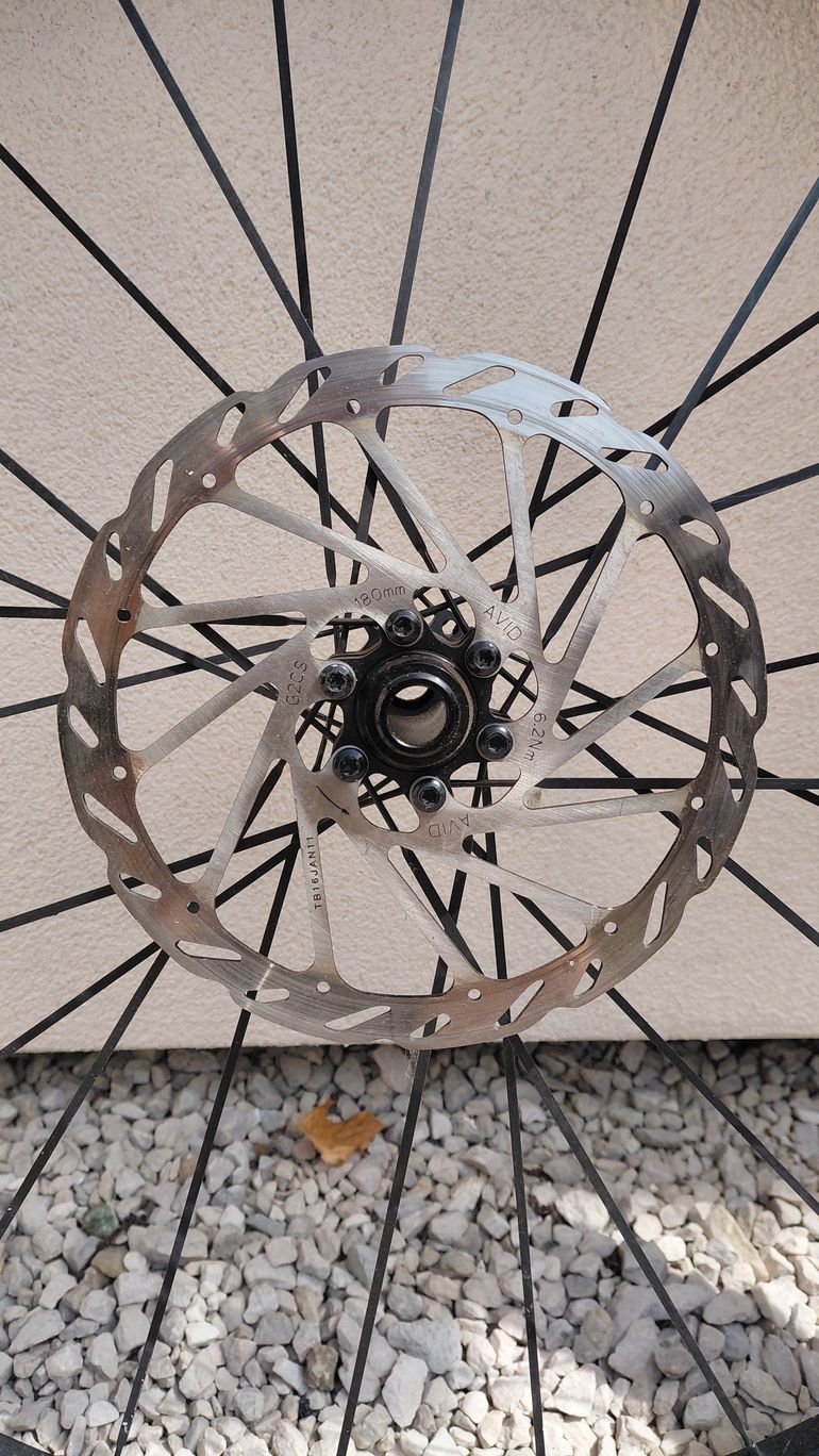Sram VTT Front Wheel bike d'occasion — image 4 sur 5