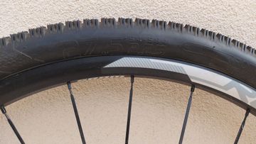 Used Sram VTT Front Wheel bike — image 3 of 5