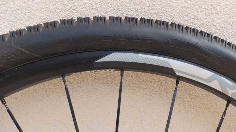 Sram VTT Front Wheel bike d'occasion — image 3 sur 5