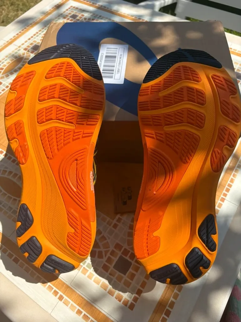 Used Asics Gel-Kayano 32 bike — image 4 of 7