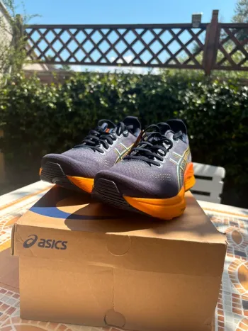 Used Asics Gel-Kayano 32 bike — image 2 of 7