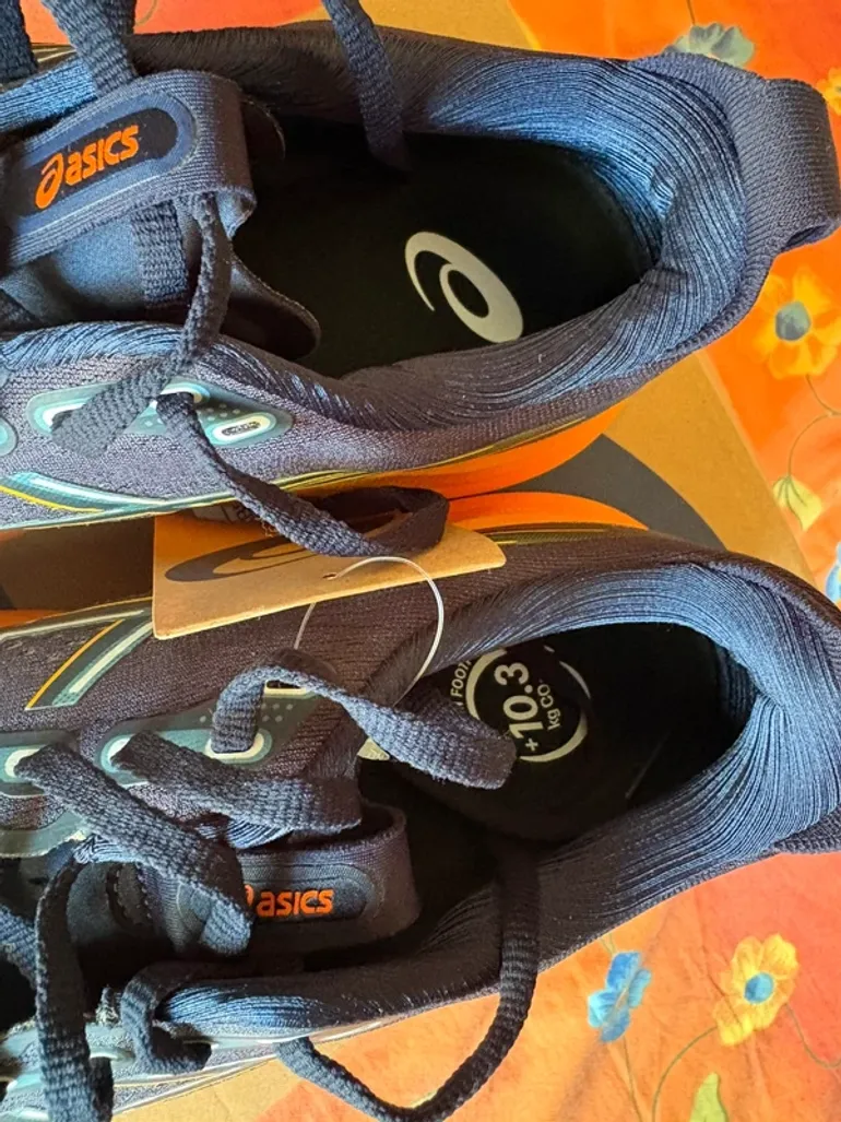 Used Asics Gel-Kayano 32 bike — image 6 of 7