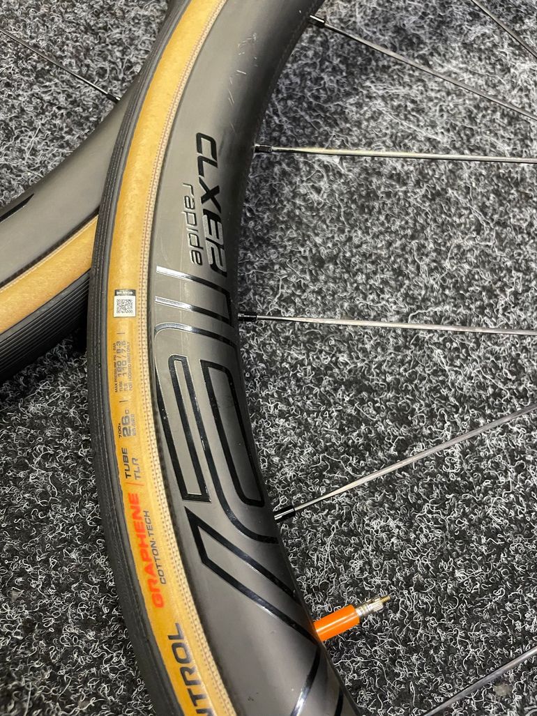 Použité Roval CLX32 Rapide 2022 bike — obrázek 7 z 7