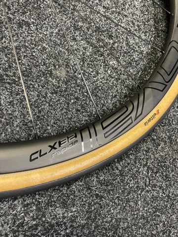 Použité Roval CLX32 Rapide 2022 bike — obrázek 4 z 7