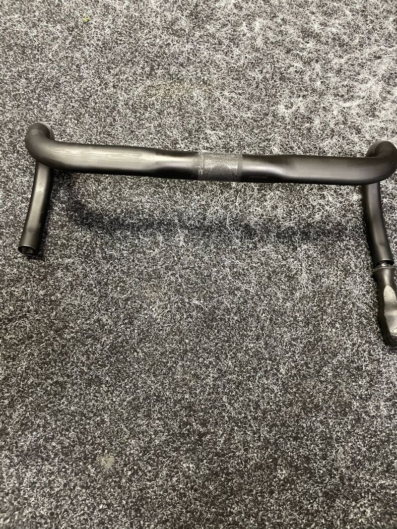 Used Roval Terra Carbon Handlebar 2022 Cockpit