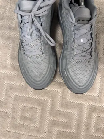 Tweedehands Nike Vomero Plus bike — afbeelding 3 van 3