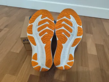 Used Asics Gel-Jadeite 2 bike — image 14 of 15