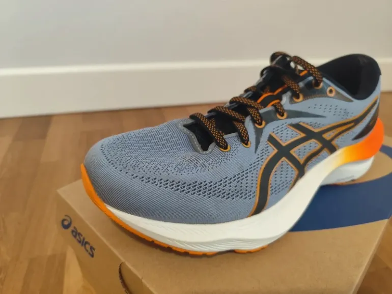 Used Asics Gel-Jadeite 2 bike — image 8 of 15