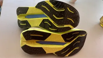 Used New Balance Propel v5 bike — image 6 of 6