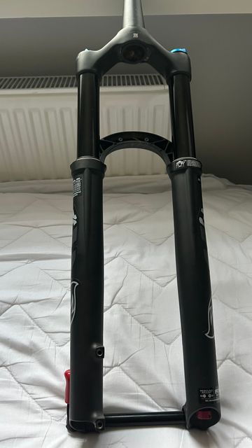 Used Fox 34 Performance bike — image 4 of 5