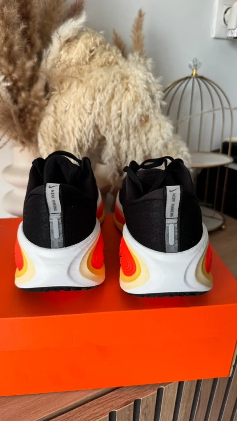 Gebrauchtes Orange Vomero Plus bike — Bild 9 von 13
