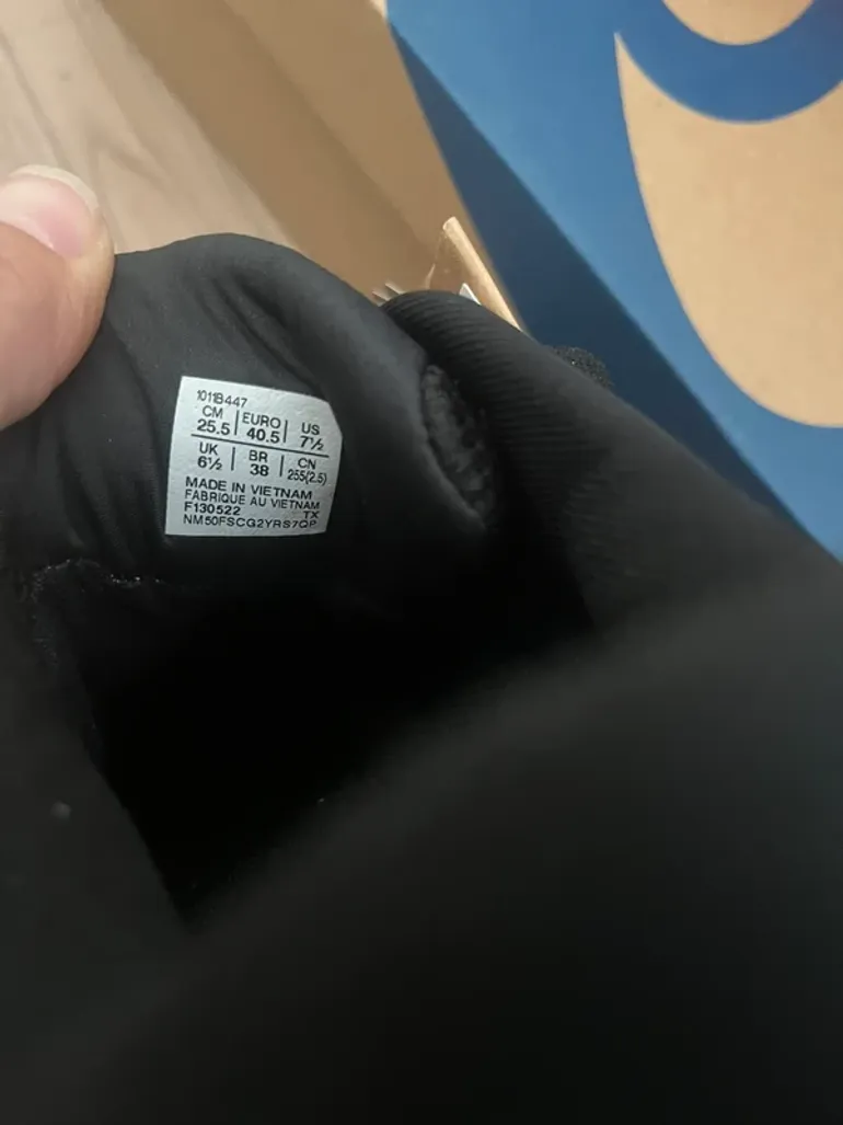 Used Asics Gel-Sonoma GTX bike — image 7 of 8