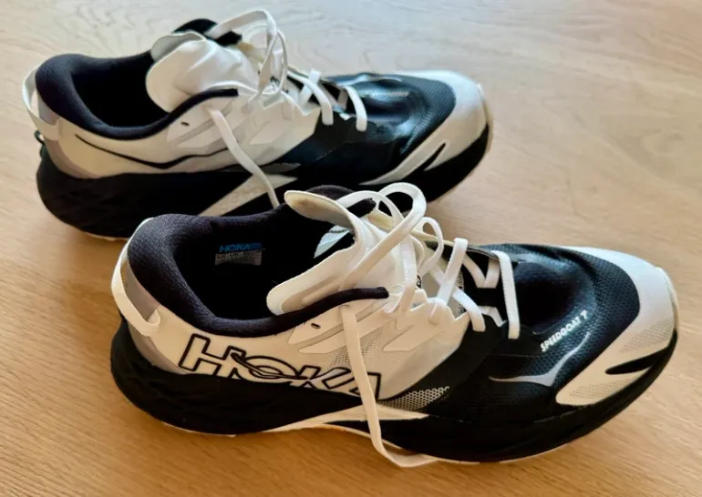 Gebrauchtes Hoka Speedgoat 7 2026 bike — Bild 2 von 7