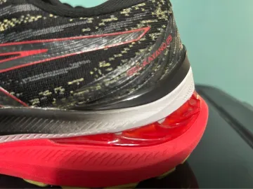 Scarpa Gel Kayano 29 bike usato — immagine 3 di 15