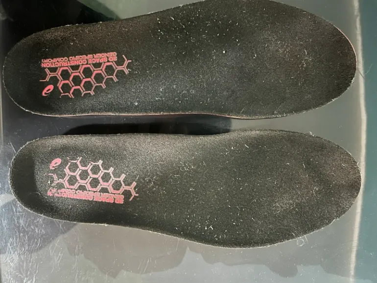Scarpa Gel Kayano 29 bike usato — immagine 15 di 15