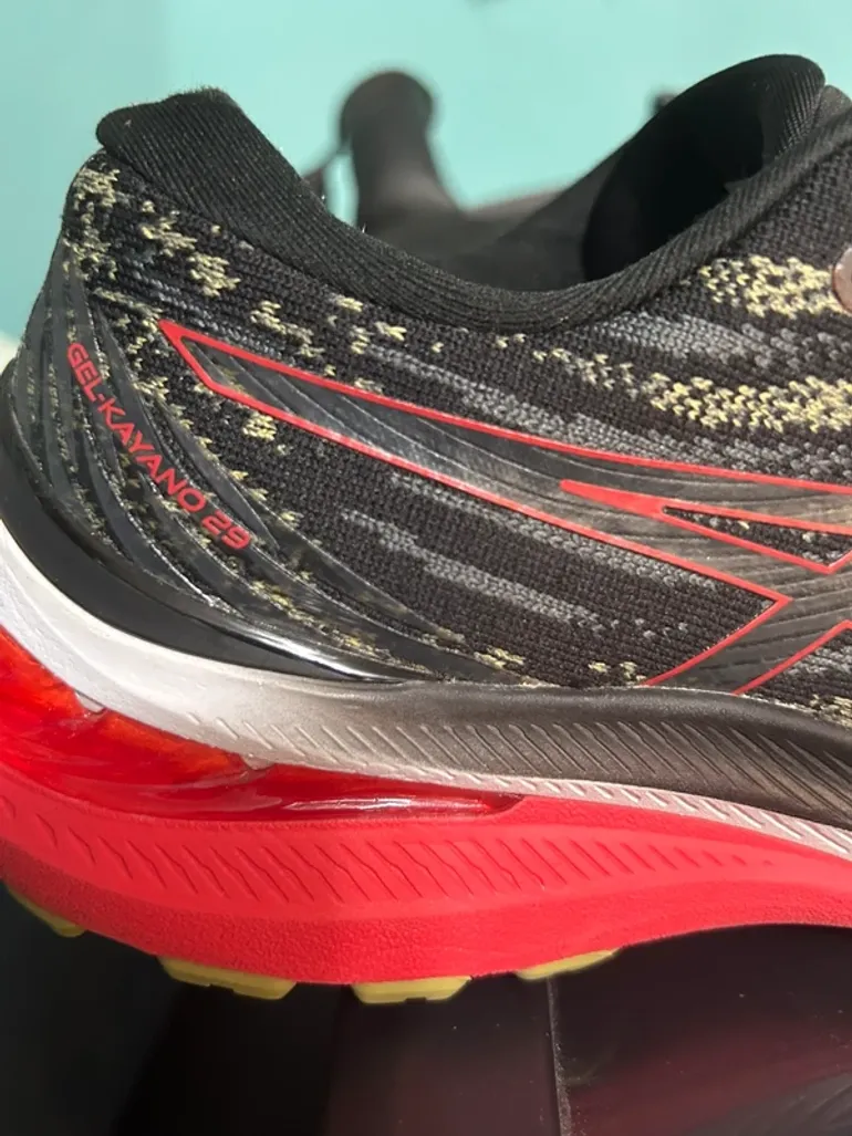 Scarpa Gel Kayano 29 bike usato — immagine 10 di 15