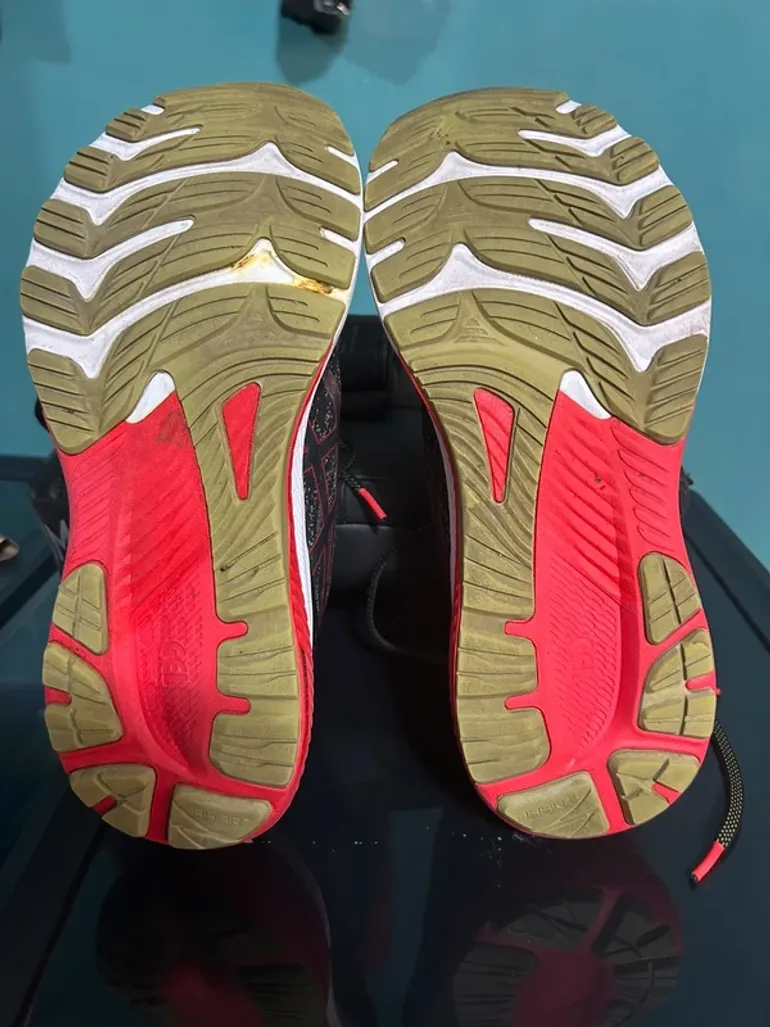Scarpa Gel Kayano 29 bike usato — immagine 7 di 15