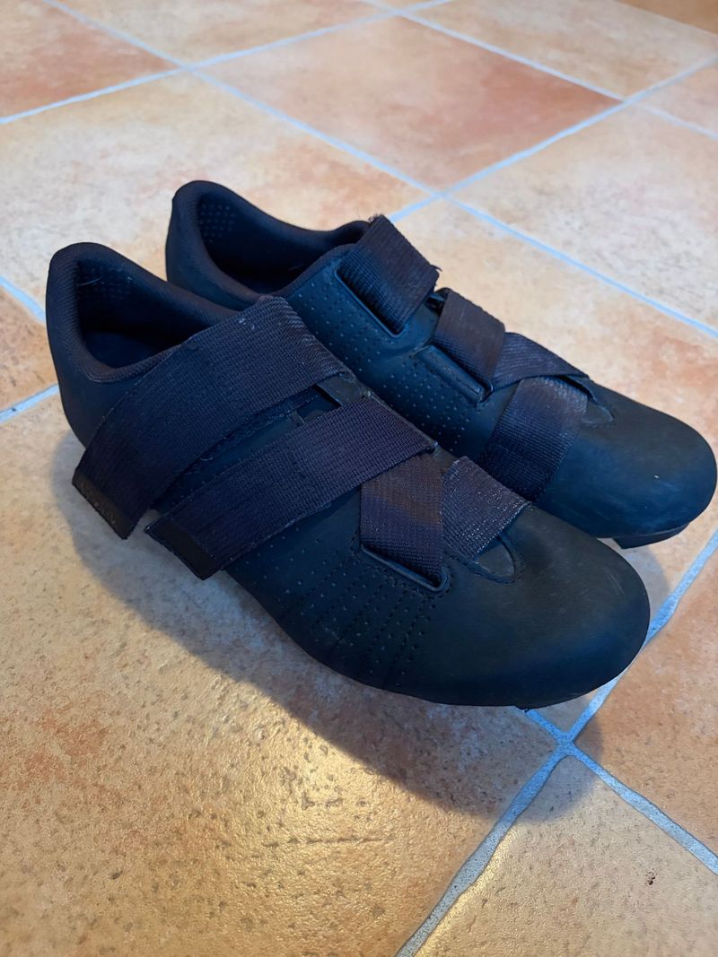 Used Fizik Tempo Powerstrap R5 2024 Cycling Shoes