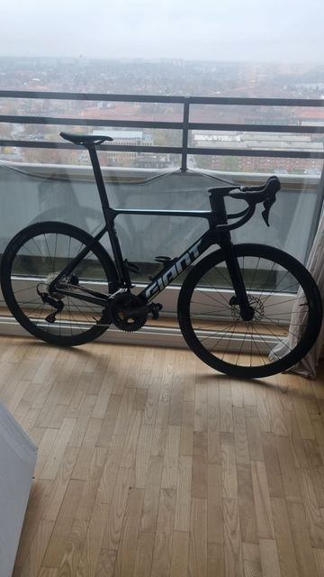 Giant PA2 Disc 2025 bike de segunda mano — imagen 3 de 4