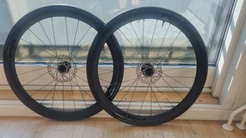 Used Giant PA2 Disc 2025 bike — image 1 of 4