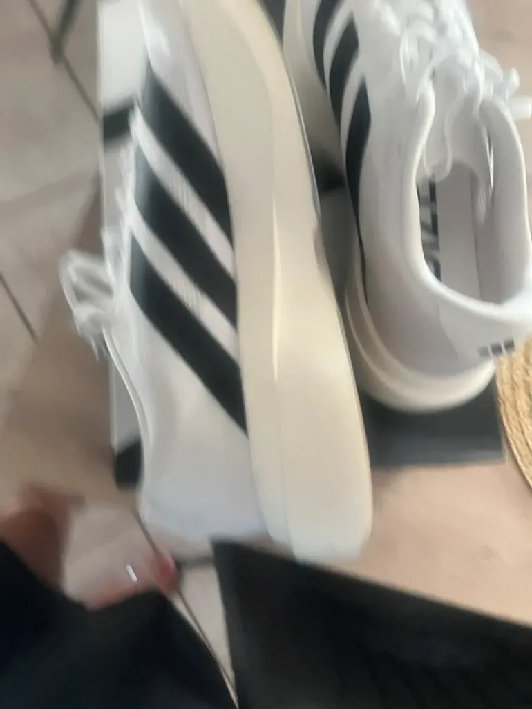 Used Adidas Adizero EVO SL bike — image 4 of 5