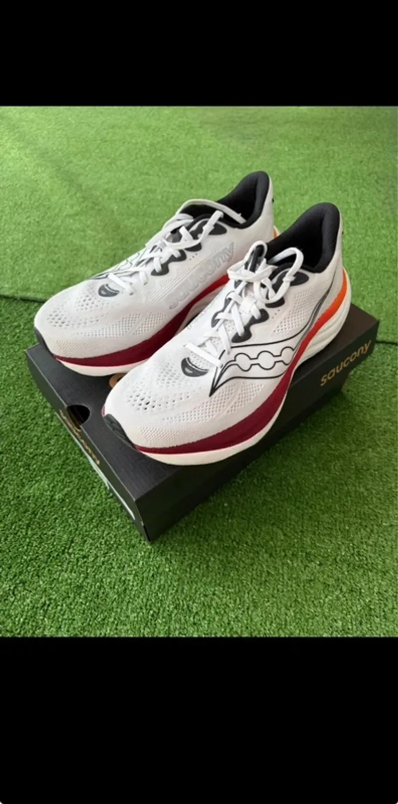 Used Saucony Ride 19 Running Shoes