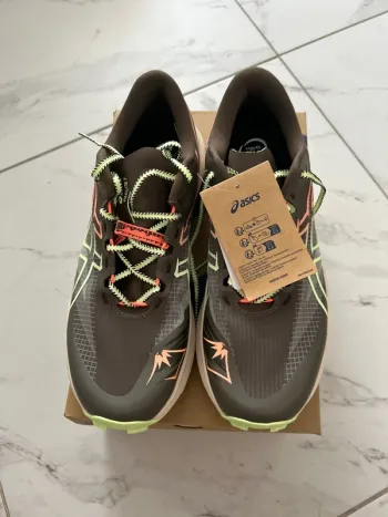 Used Asics Fuji Lite 7 bike — image 1 of 7