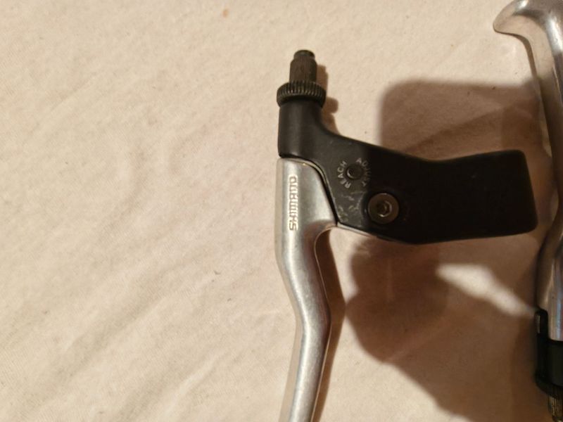 Shimano MTB Brake Levers 1990 bike usato — immagine 4 di 4