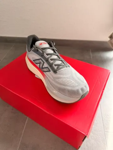 Used New Balance Fresh Foam X More v5 Running Shoes