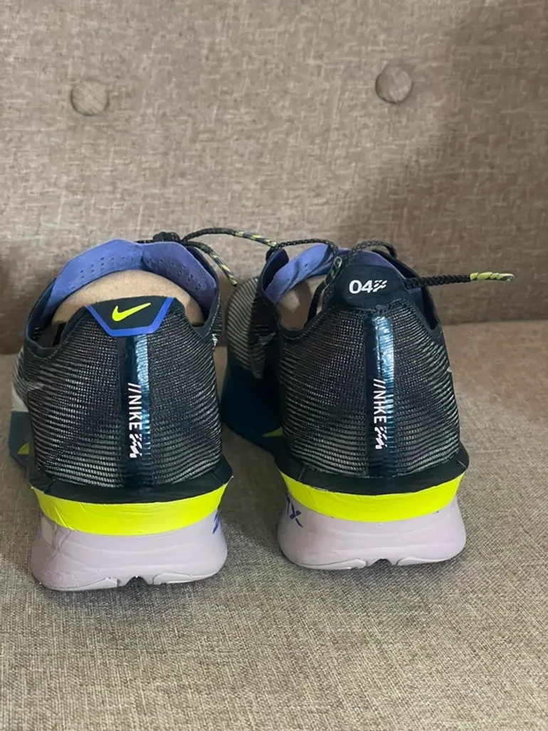 Używany Nike ZoomX Vaporfly Next% 4 bike — zdjęcie 7 z 10