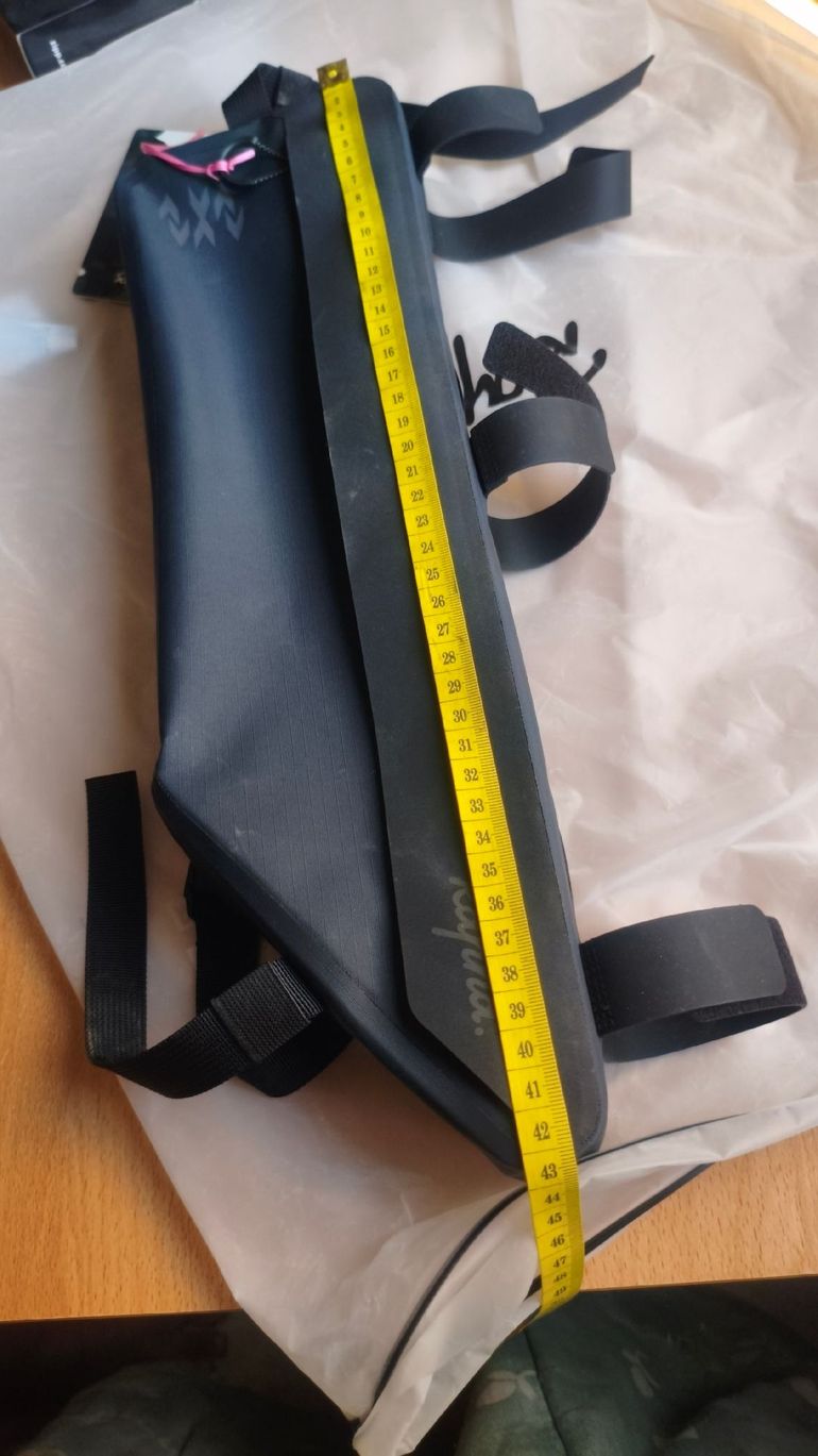 Tweedehands Rapha Explore Frame Pack 2026 bike — afbeelding 10 van 10