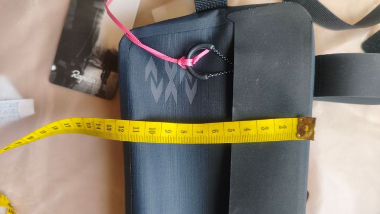 Tweedehands Rapha Explore Frame Pack 2026 bike — afbeelding 9 van 10