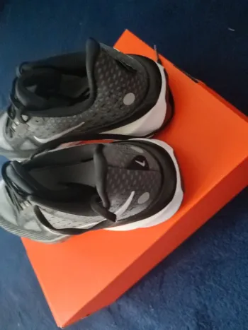 Tweedehands Nike Vomero 17 bike — afbeelding 4 van 5
