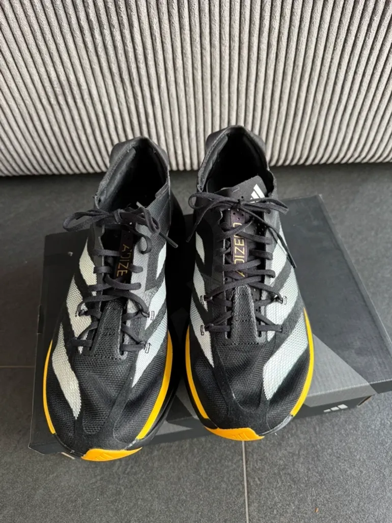 Used Adidas Adizero Adios Pro bike — image 3 of 11