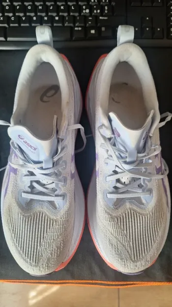 Used Asics Superblast 2 Tokyo Edition bike — image 3 of 8