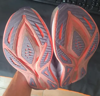 Used Asics Superblast 2 Tokyo Edition bike — image 6 of 8