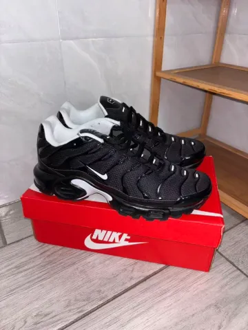 Brugt Nike Air Max Plus Running Shoes